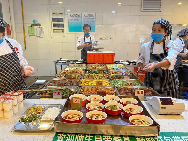 南京餐饮管理:在美食之都寻找味蕾上的城市密码